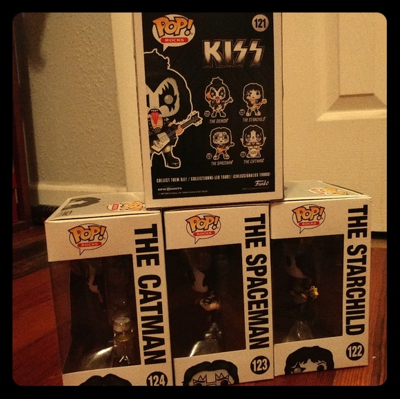 Funko Kiss 4 Pops - Picture 1 of 2